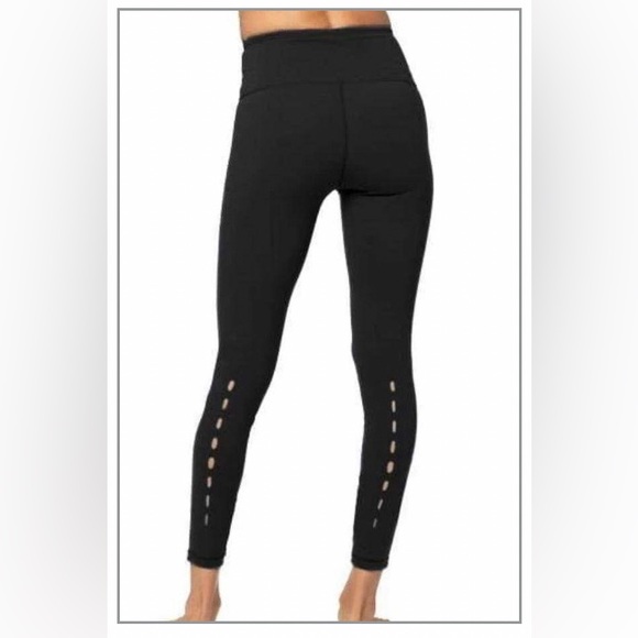 NWT Whisper Active Tara Legging - Picture 1 of 4